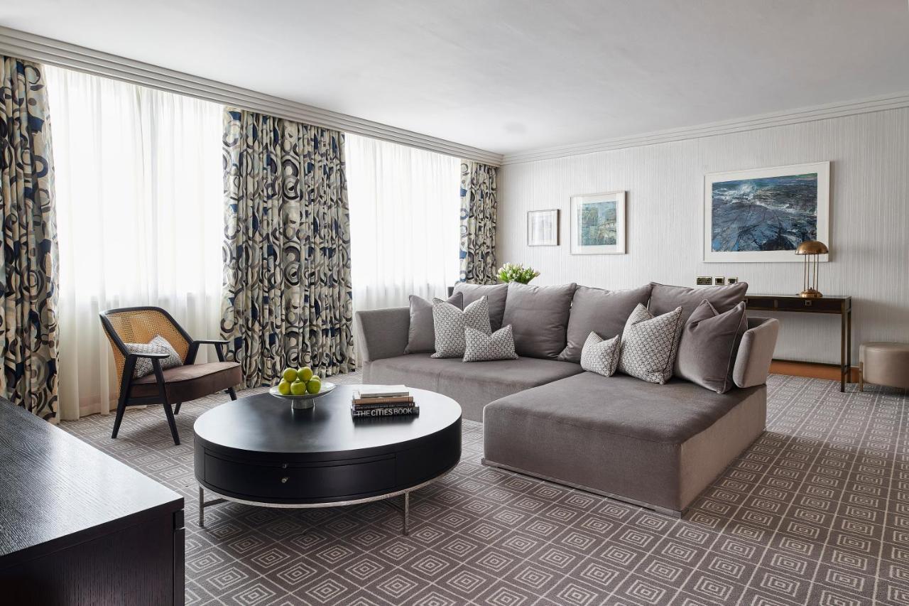 فندق ذه ويستبيري دبلن المظهر الخارجي الصورة A living room at The Carlyle